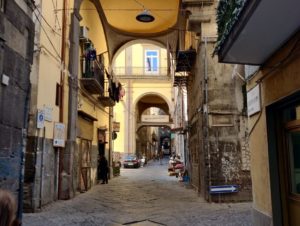 Centro Storico di Napoli Strada dell'Anticaglia