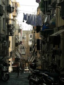 Quartieri Spagnoli e i suoi vicoli