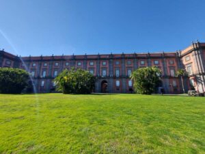 Visitare Napoli la reggia di capodimonte