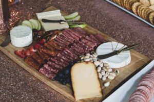 Tagliere del pranzo di pasqua napoletano