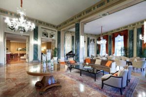 i migliori hotel a napoli l'excelsior