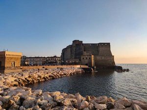 Castel dell'Ovo il 25 Aprile a Napoli 