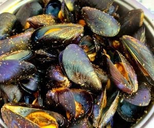 La Zuppa di Cozze Napoletanta una specialità del Giovedì santo