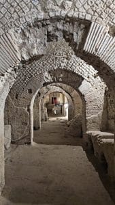 Napoli sotterrata il macellum romano 